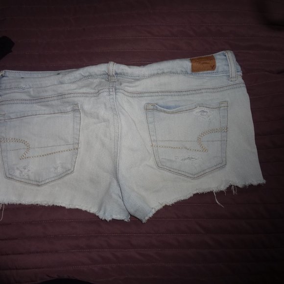 American Eagle denim shorts - Picture 2 of 4